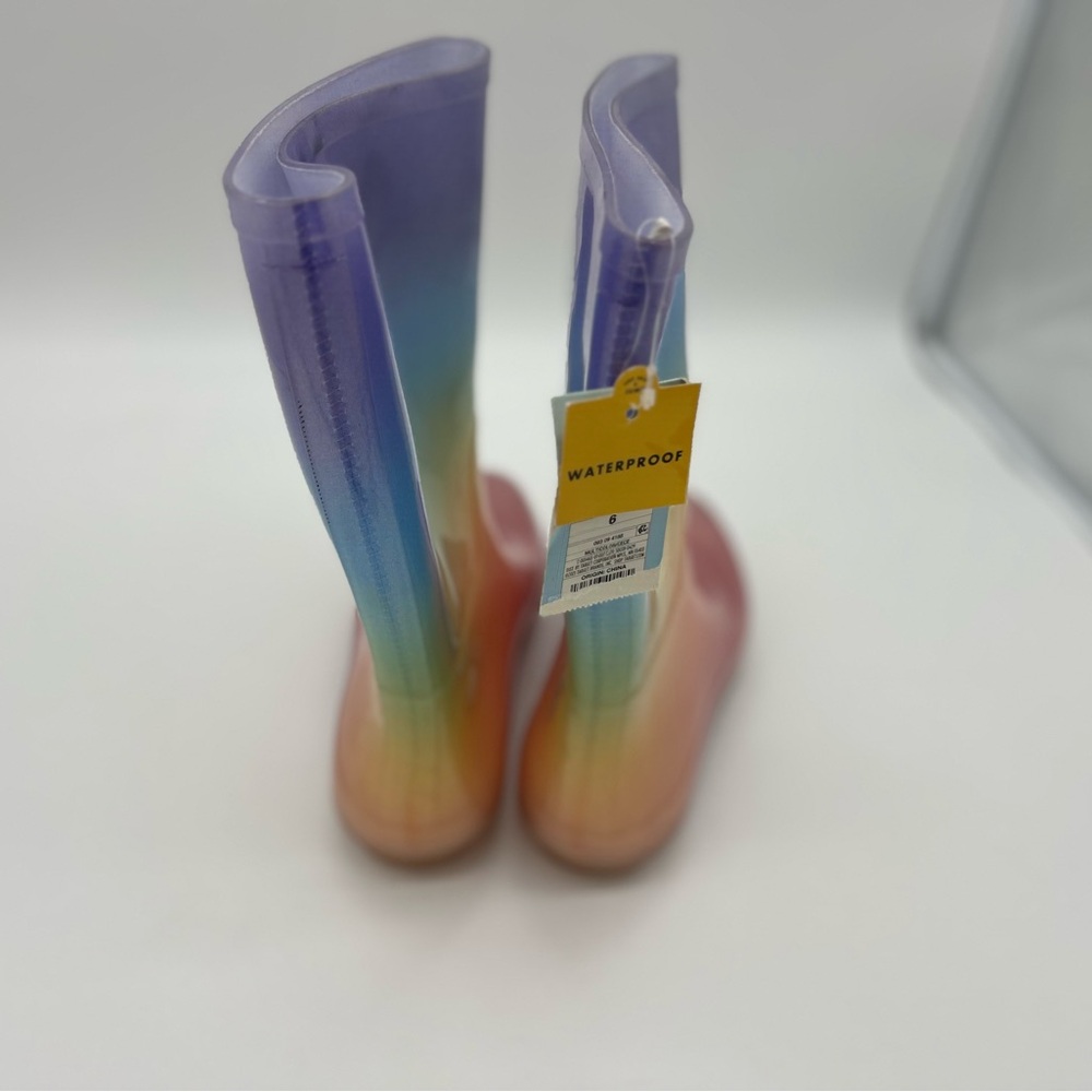 New Cat & Jack rainbow rain boot . Cece Style Sz 6 Big Kid - Picture 5 of 6